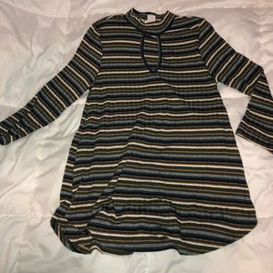 90s keyhole turtleneck